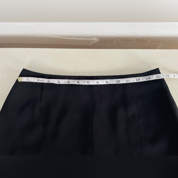 4/25 Black Esprit Mini Skirt - Picture 6 of 8